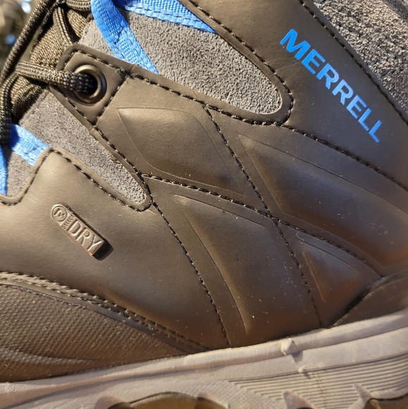 Merrell insulated boots. Sz.8 - Picture 4 of 12